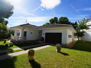 Casa en una sola planta en Coma-Ruga